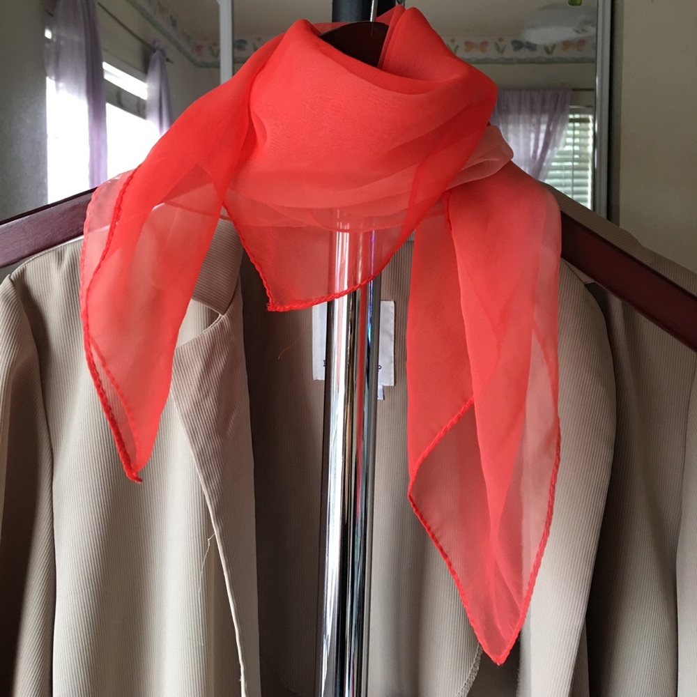 Ombré Red Orange scarf